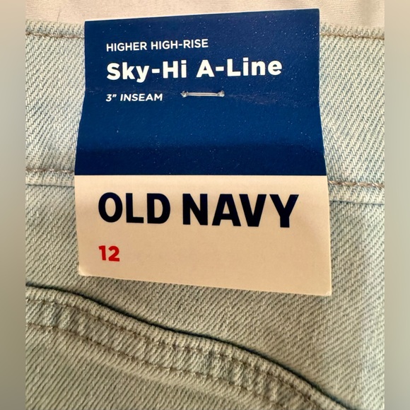 Old Navy Sky Hi A-line shorts - Picture 4 of 5